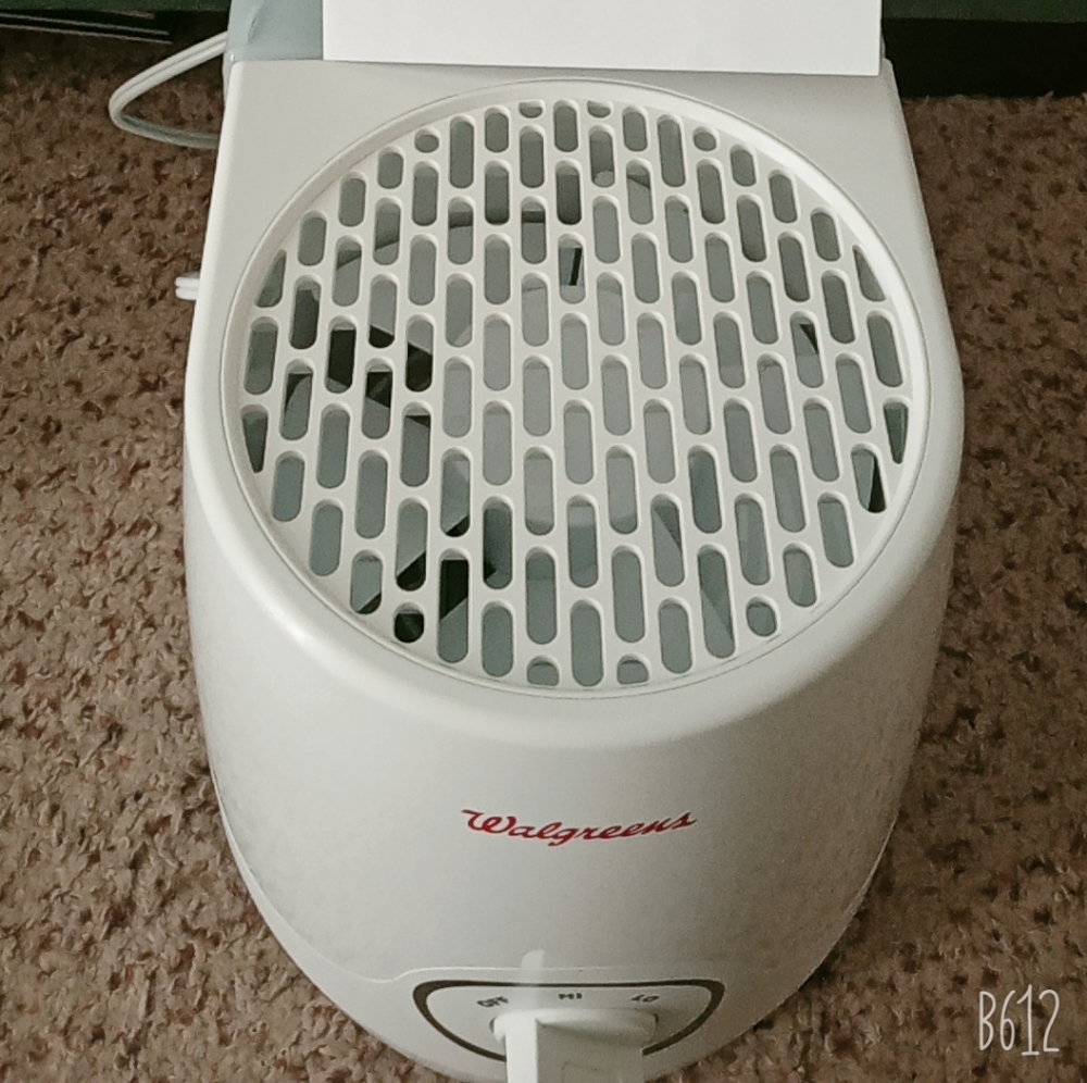 Humidifier - Picture 2 of 3